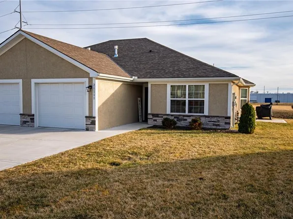 21111 E 8th St S, Independence, MO 64056