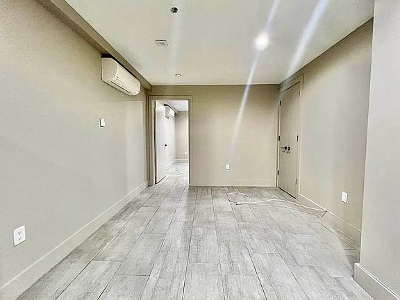 4th image of 2809 Snyder Ave #B2