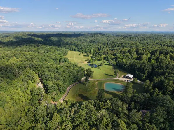 1037 High Rock Rd, Stanton, KY 40380