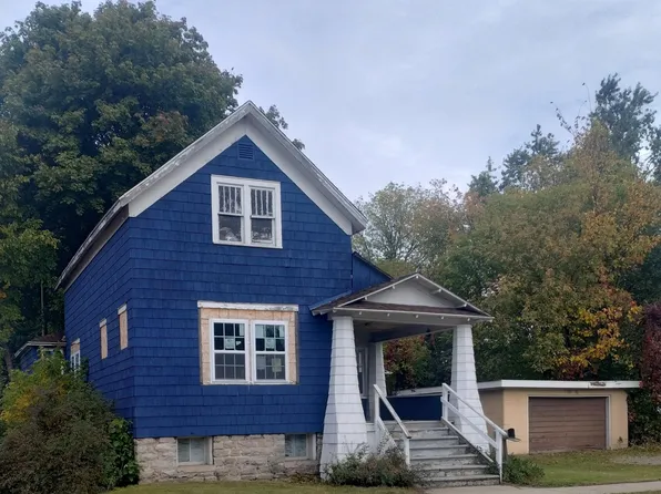 217 S 6th Ave, Alpena, MI 49707