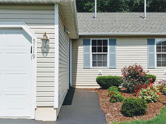 3rd image of 5119 Black Hawk Cir