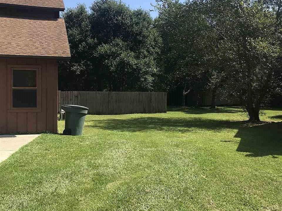 2nd image of 6158 Alicia Dr