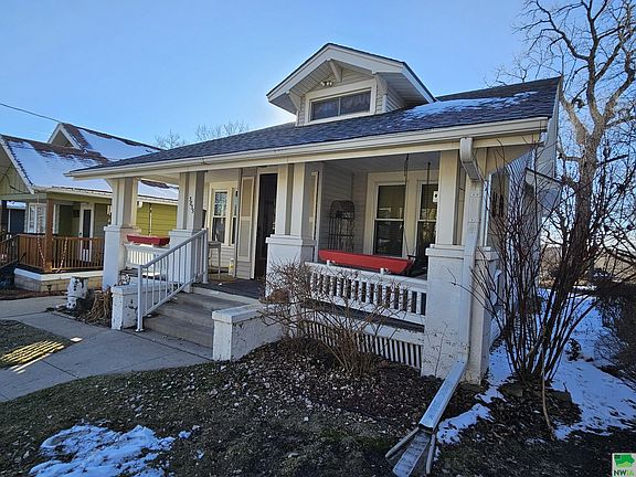 4th image of 3835 Jackson St