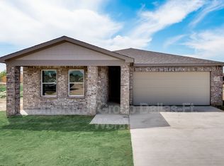 2710 William St, Mabank, TX 75147