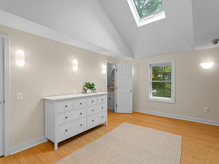 133 Blake Rd — Photo 22