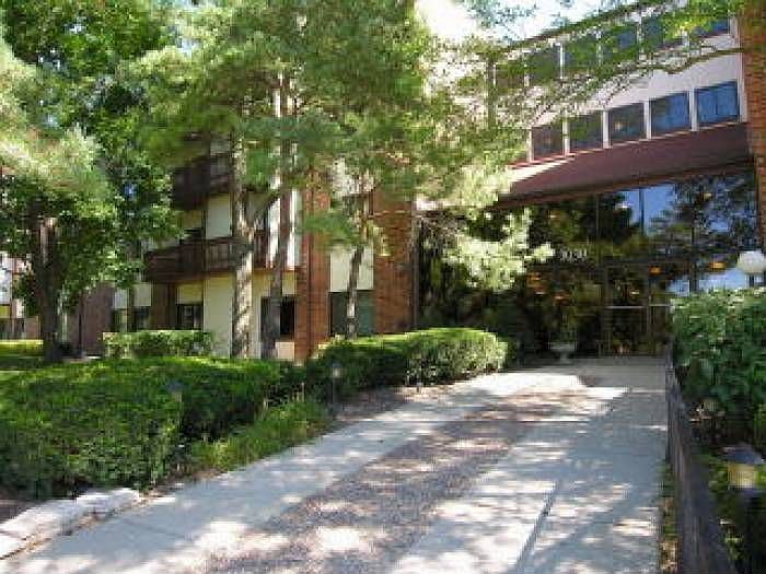 1st image of 3030 Pheasant Creek Dr APT 309