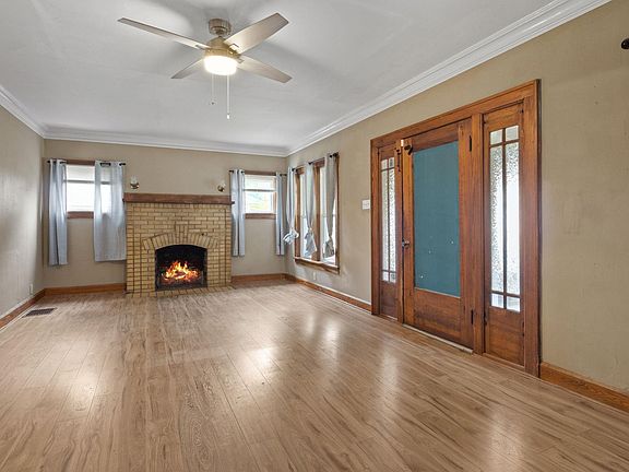 4th image of 1409 N Woodridge Ave