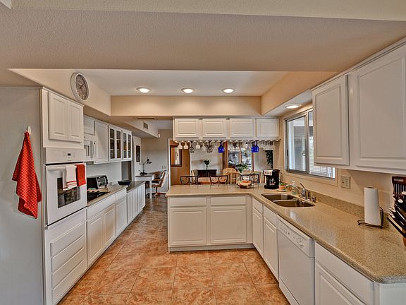 4th image of 12527 W Parkwood Dr