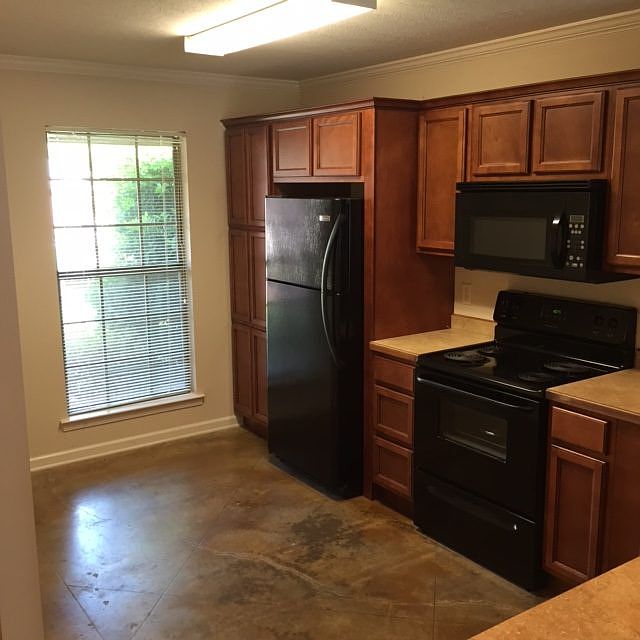 11 Babbling Brook, Greenbrier Arkansas