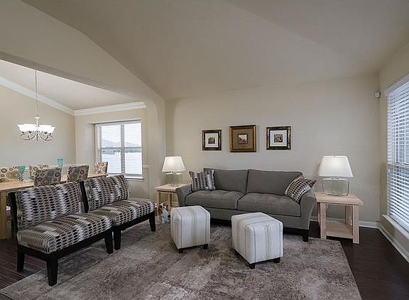 4th image of 1224 Kingston Lacy Blvd