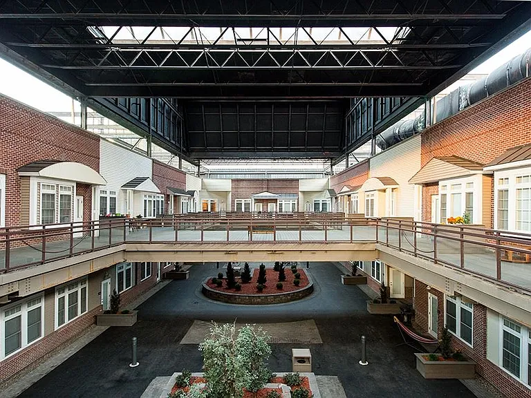 Residence Court (900 Chapel Mall) — Photo 1