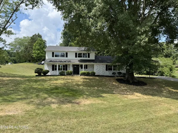 8915 Neartop Trl, Knoxville, TN 37923