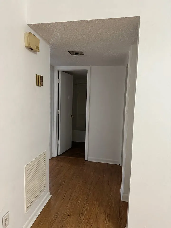 2 bed, 770 sqft, $1,095 — Photo 1