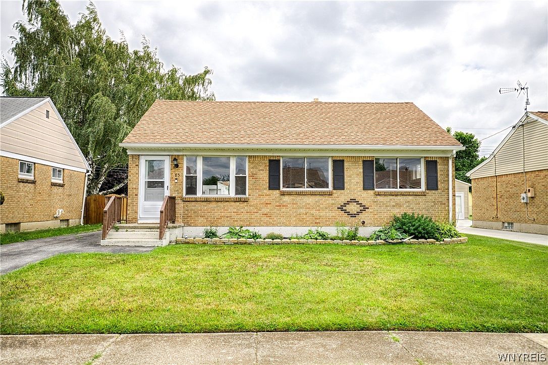 85 Seminole Pkwy, Cheektowaga, NY 14225 Zillow
