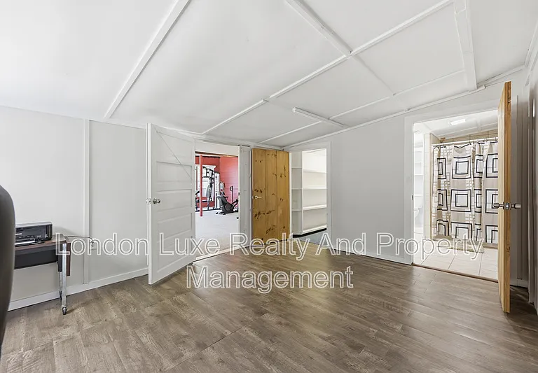 9246 Bearden Rd — Photo 28