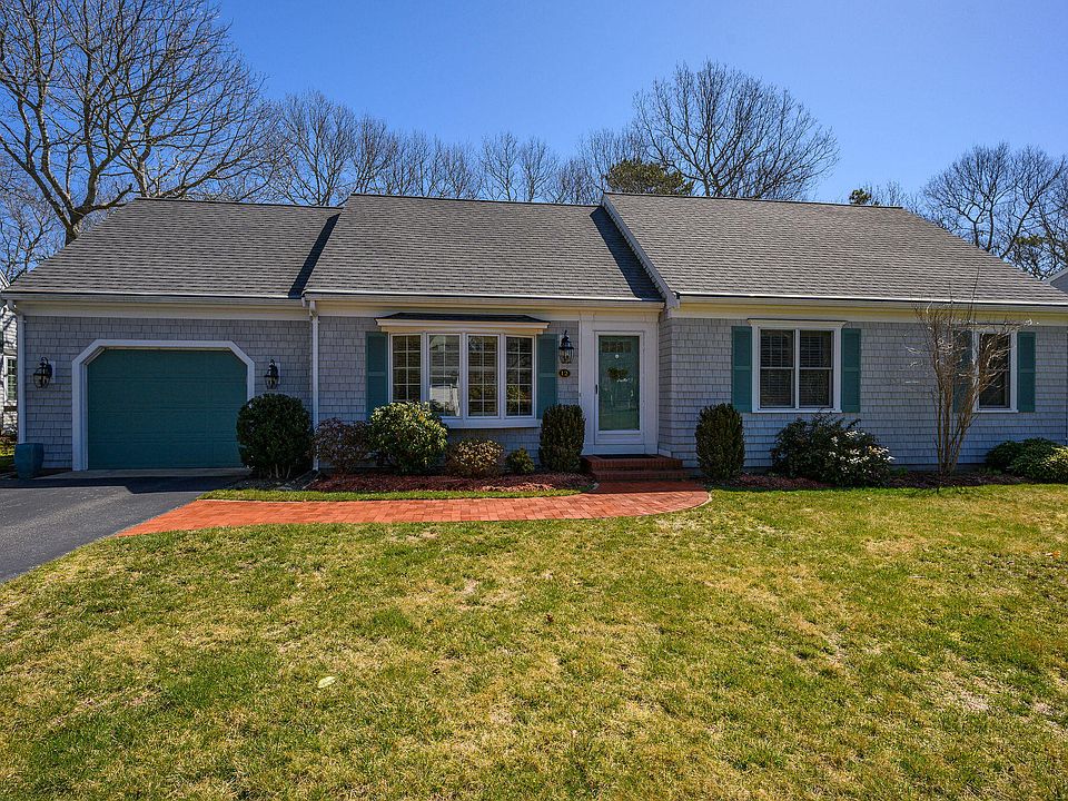 12 Sunbeam Lane, Hyannis, MA 02601 Zillow