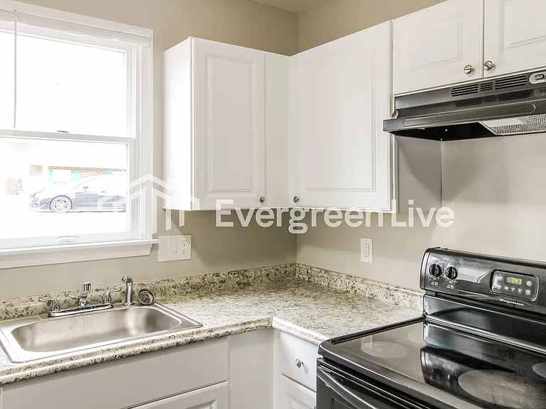 9906 Maidbrook Rd — Photo 7
