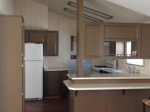 5th image of 14955 Avenida Venusto Unit 81