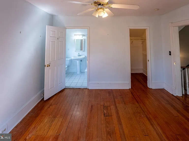 2201 Salisbury Rd — Photo 20