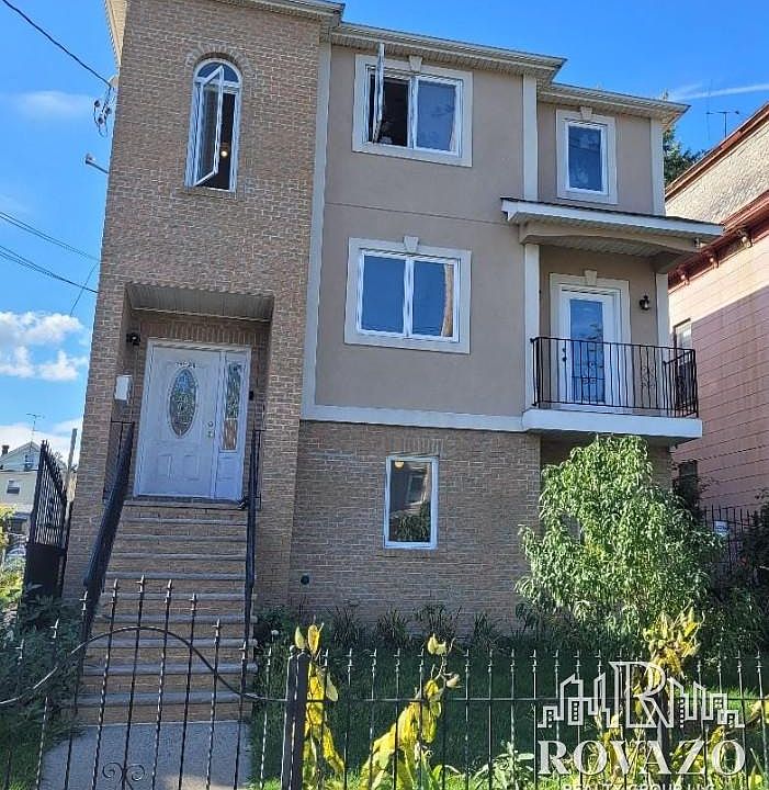 1st image of 204 N 7th St #B2a