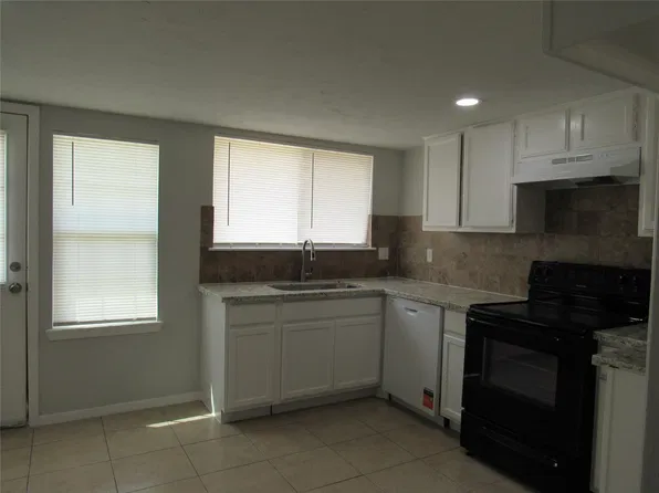 8619 Little River Rd, Houston, TX 77064