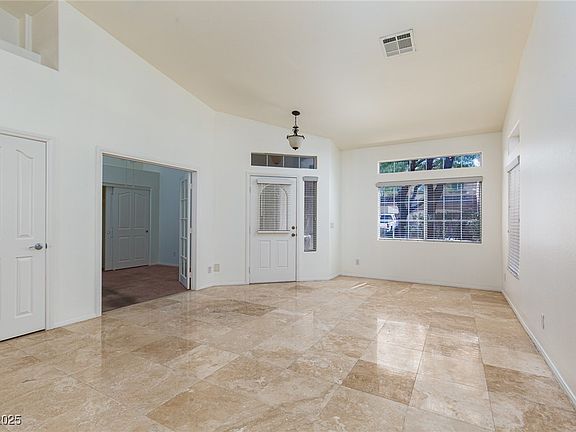 5th image of 3546 Eureka Coast Way