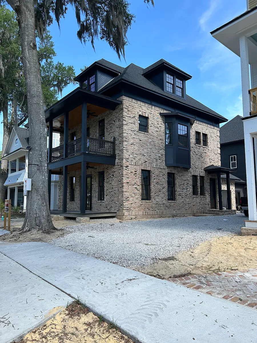 Building Photo - 294 NW 12th Ave #1