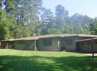 1205 Turner Dr, Longview, TX 75601