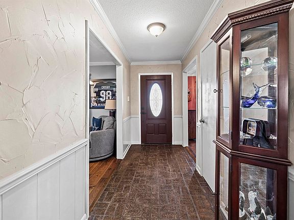 2nd image of 8235 Baylor Dr