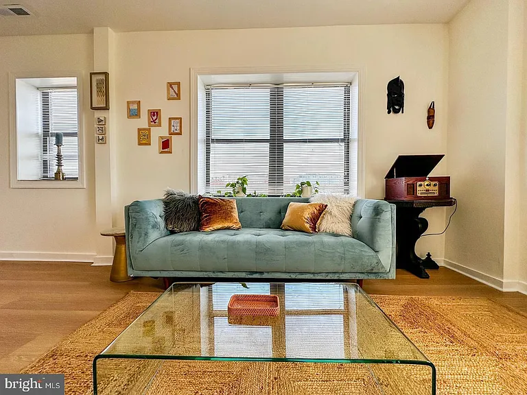 80 New York Ave NW #402 — Photo 9