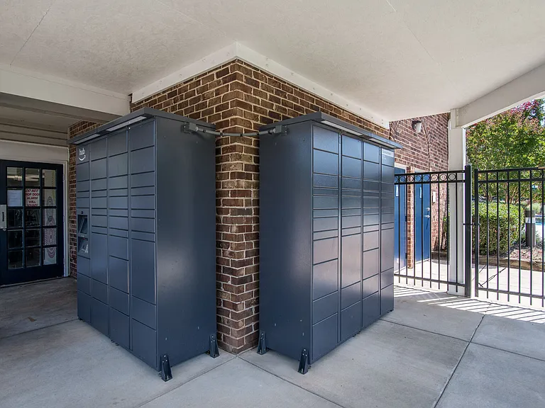Hadley Germantown — Photo 16