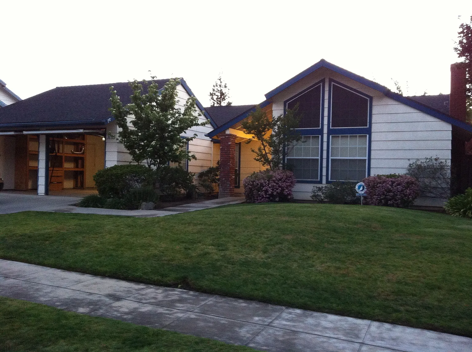 8041 N Sherman Ave photo 1