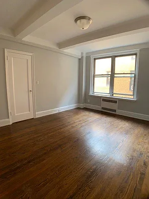 Rented by Arwell Realty | media 14