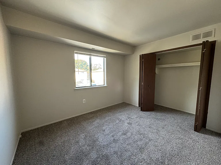 16431 E Ten Mile Rd #3 — Photo 9