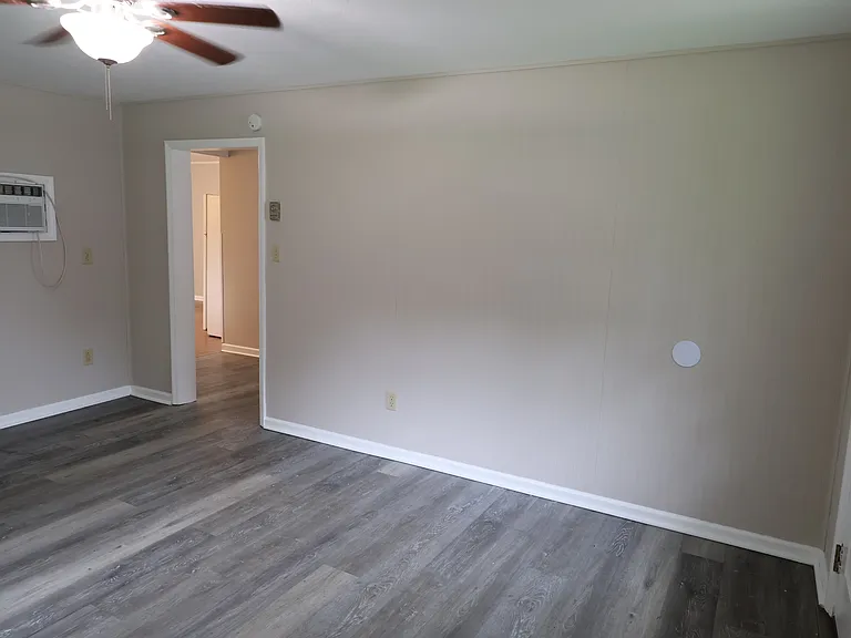 549 S Gum St — Photo 46