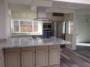 874 Brookgrove Ln, Cupertino, CA