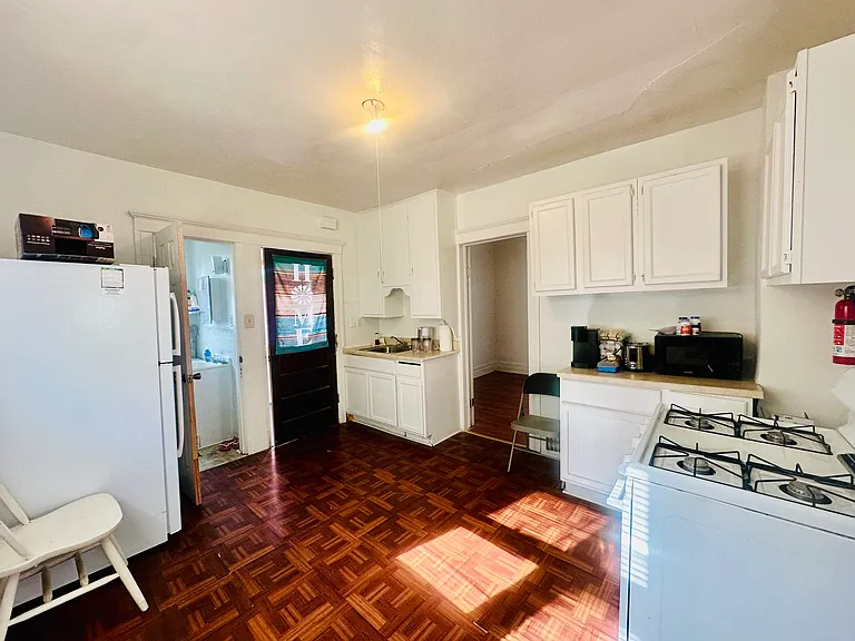 3403 Edwin St — Photo 3