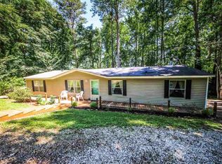 633 Loreau Trl, Lavonia, GA 30553