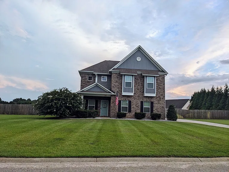 1090 Rockdale Blvd — Photo 17