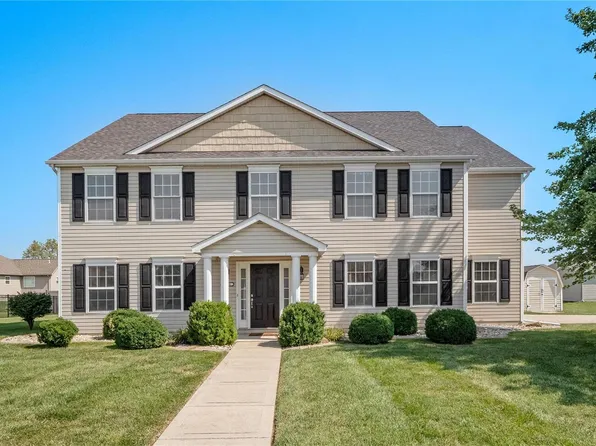 1108 Matthew Dr, New Baden, IL 62265