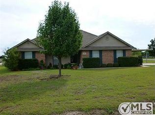 998 S Lowrance Rd, Red Oak, TX 75154