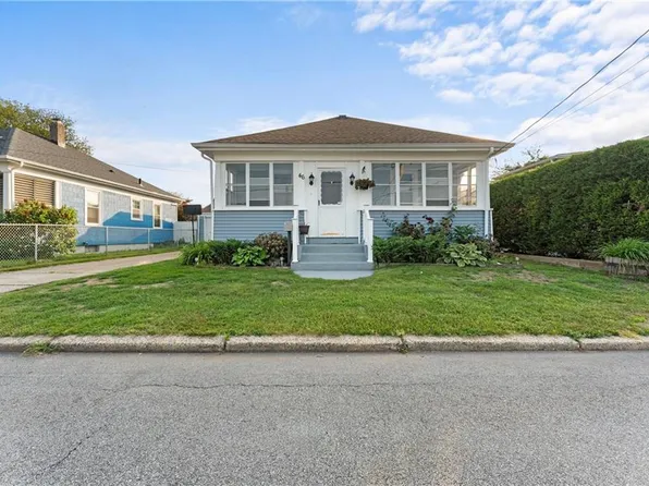 46 Bloodgood St, Pawtucket, RI 02861