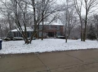 6132 Tremont Ln, Bargersville, IN 46106