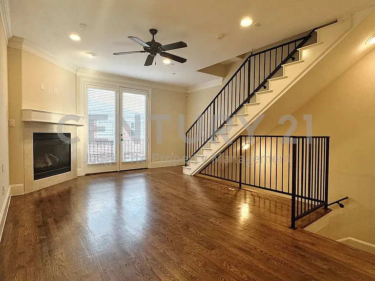 4148 Grassmere Ln #2A — Photo 2