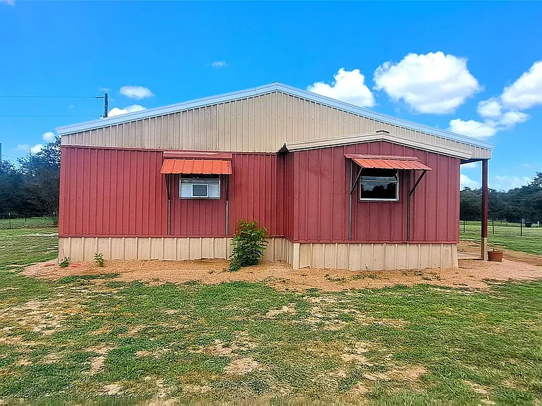 937 County Road 305 — Photo 3