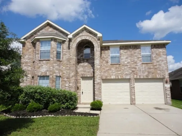 2611 Feather Green Trl, Fresno, TX 77545