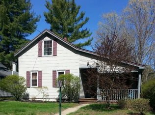 151 Riverside Dr, Northampton, MA 01062