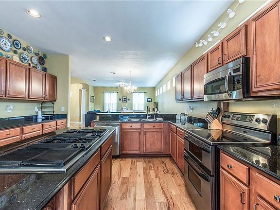 4th image of 10601 Wild Meadow Way
