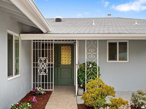 4th image of 17061 Acena Dr