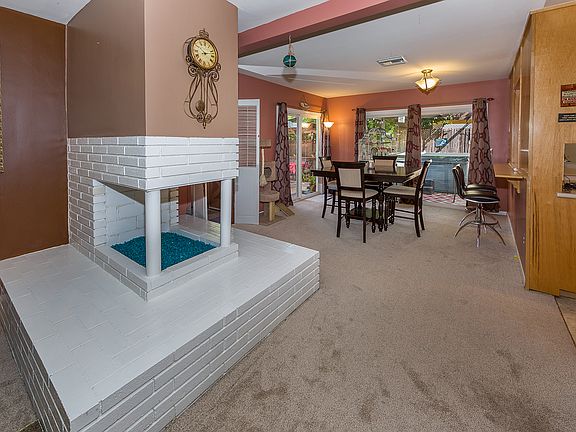 4th image of 7833 Farralone Ave